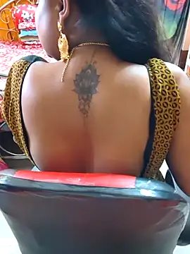 Snapshot of YR-SHIVANI chatting on 04.06.26 YR-SHIVANI online show from 04.06.26