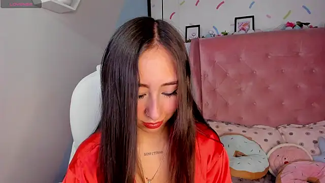 Snapshot of _cloe_martinez chatting on 12.05.24 cloe martinez online show from 12.05.24