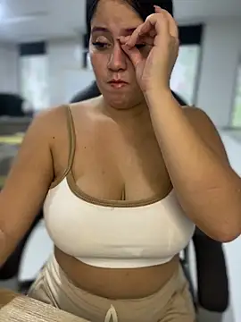 Snapshot of Natalia_Cleark09 chatting on 03.02.25 Natalia Cleark09 online show from 03.02.25