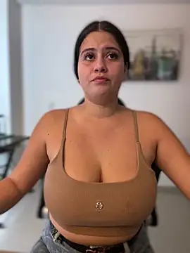 Snapshot of Natalia_Cleark09 chatting on 03.09.25 Natalia Cleark09 online show from 03.09.25