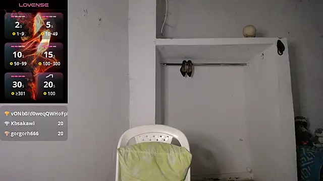 foxysweet09 online show from 04.11.26