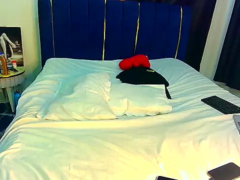 t-Booty risky  online show from 09.27.25