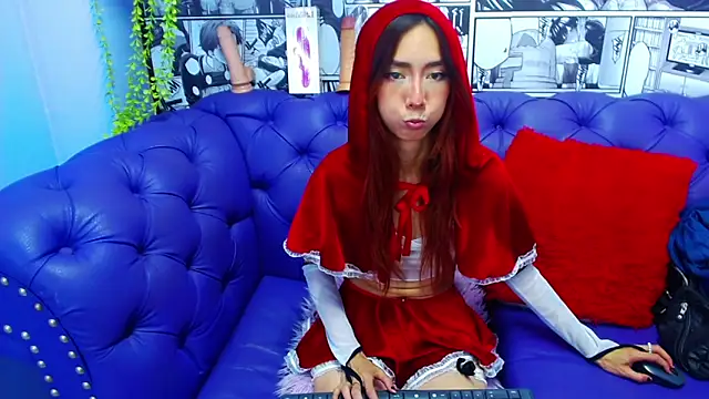 Erika Stevens online show from 03.18.25