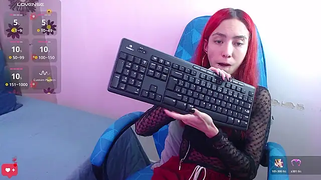 Erika Stevens online show from 02.06.26