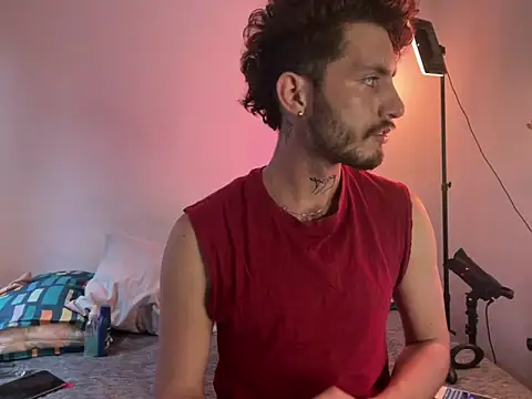 axel giracr online show from 12.20.24