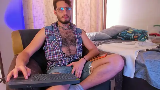 axel giracr online show from 03.21.25