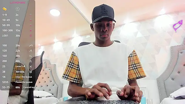 JacksonMuller  online show from 12.27.24