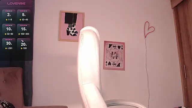 Snapshot of Marian_se chatting on 03.05.25 Marian se online show from 03.05.25