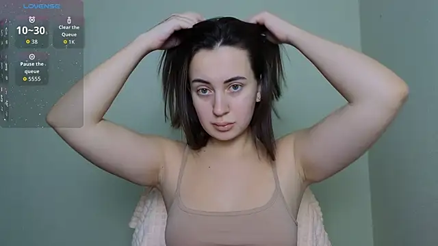 SweetieKendl online show from 01.10.26