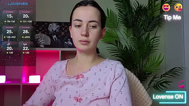 SweetieKendl online show from 02.06.26