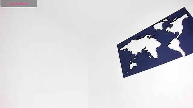 Snapshot of CurvyViolet chatting on 12.07.24 CurvyViolet online show from 12.07.24