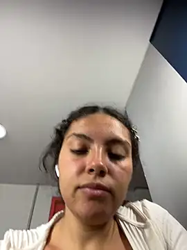 Nathcurly  online show from 12.18.24