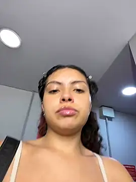 Nathcurly  online show from 02.18.25