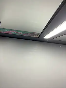 Nathcurly  online show from 03.18.25