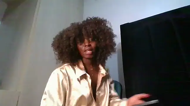 Snapshot of Sexy_barb2 chatting on 02.26.25 Sexy barb2 online show from 02.26.25