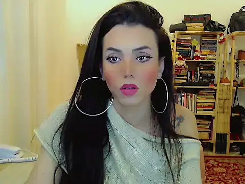 Sophie Fantasys online show from 11.24.25