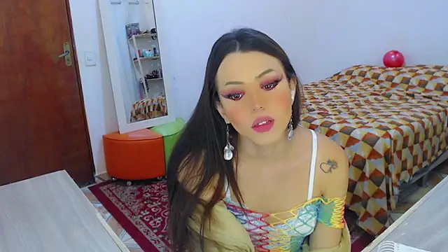 Sophie Fantasys online show from 05.21.26