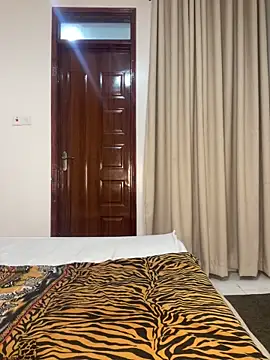 hot daily online show from 04.11.26