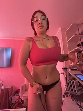 Snapshot of Anniespears chatting on 03.16.26 Anniespears online show from 03.16.26