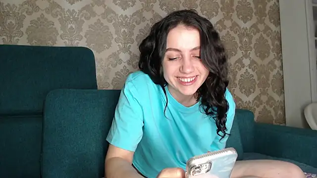 Louise Lavender online show from 02.28.25