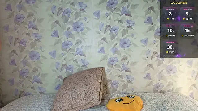Louise Lavender online show from 08.02.26