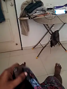 Snapshot of findmemylove chatting on 12.28.24 findmemylove online show from 12.28.24