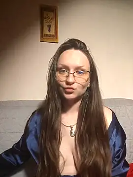 NaughtYHomemadE online show from 05.25.26