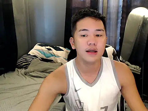 xgregor07 online show from 10.10.25