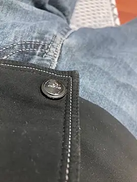 Beijing2000 online show from 12.05.25