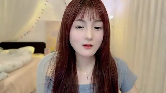 Snapshot of SHUIshui_ chatting on 03.09.25 SHUIshui online show from 03.09.25