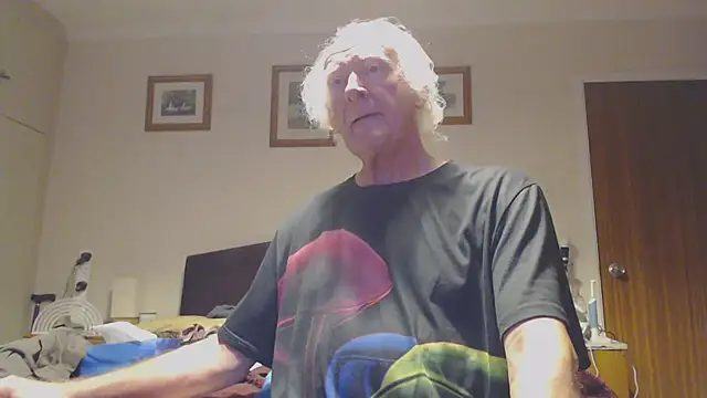 WaverlyKernow online show from 01.11.25