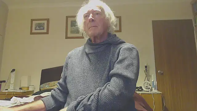 WaverlyKernow online show from 02.10.25