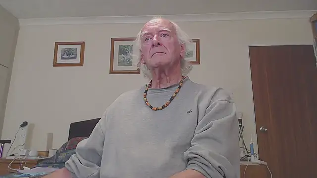 WaverlyKernow online show from 03.03.25