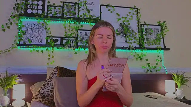 Real Tini online show from 03.14.25