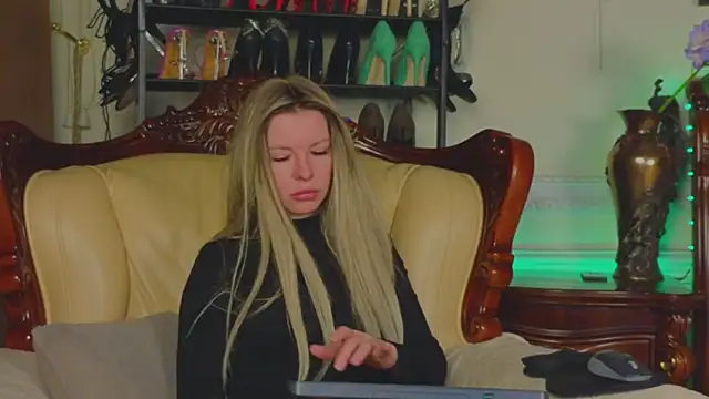 Real Tini online show from 03.30.26