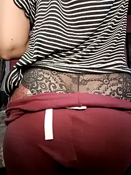 Snapshot of yourkajal chatting on 03.21.25 yourkajal online show from 03.21.25