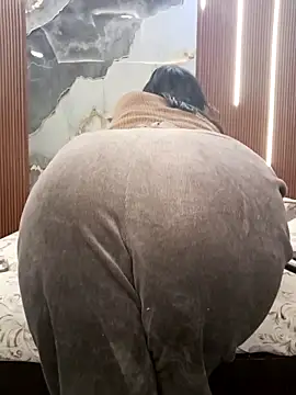 Snapshot of yourkajal chatting on 12.14.25 yourkajal online show from 12.14.25