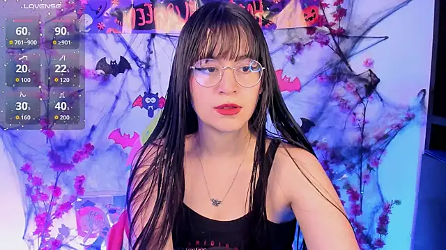 Snapshot of honeykitty_777 chatting on 10.22.25 honeykitty 777 online show from 10.22.25