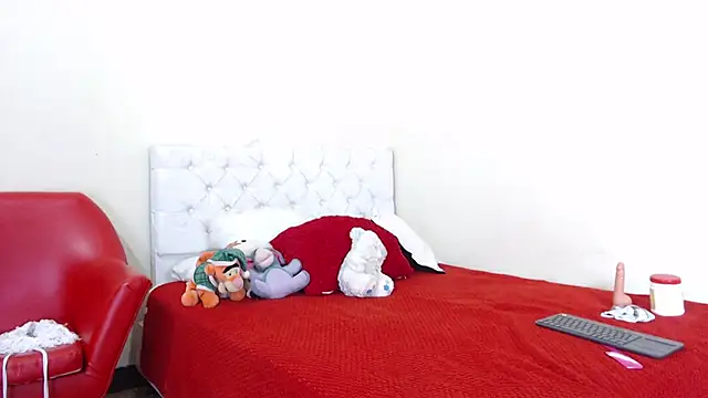 luna hoott online show from 02.28.25