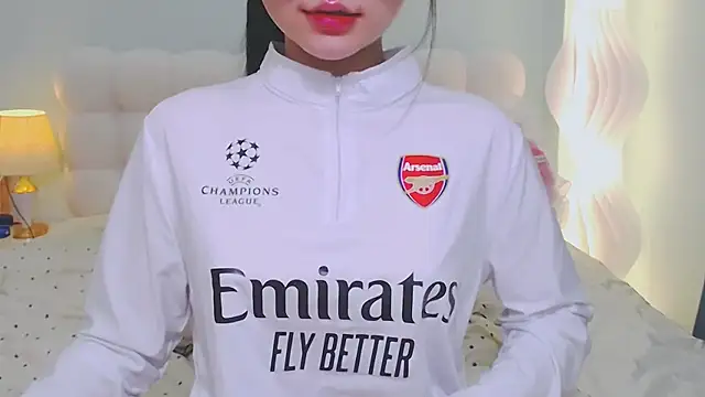 NGOCHA 06 online show from 12.22.25