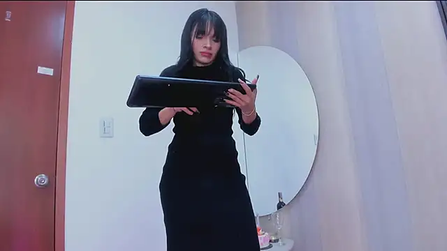  shantal smith online show from 03.09.25