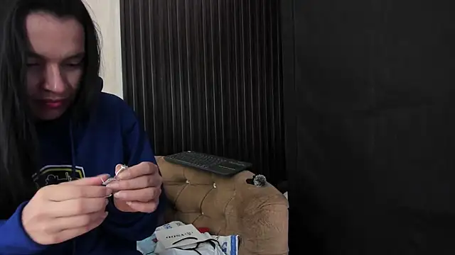 Snapshot of _shantal_smith chatting on 03.27.26 shantal smith online show from 03.27.26