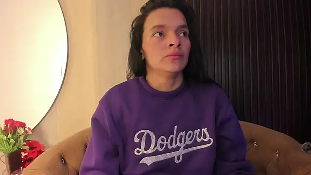 Snapshot of _shantal_smith chatting on 04.08.26 shantal smith online show from 04.08.26