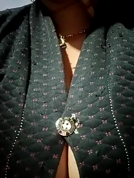 Hotmohni online show from 12.15.24