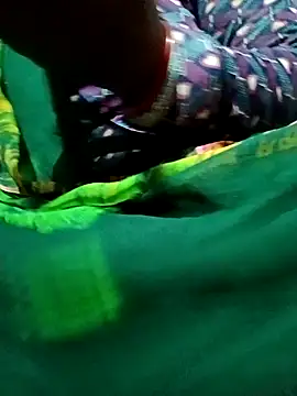 Hotmohni online show from 12.21.24