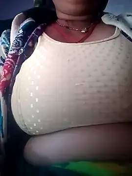 Hotmohni online show from 02.06.25