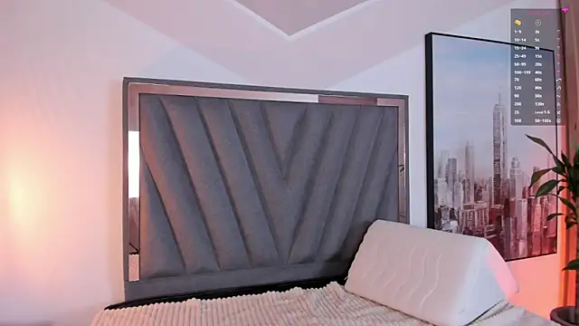 missatenea online show from 01.15.25