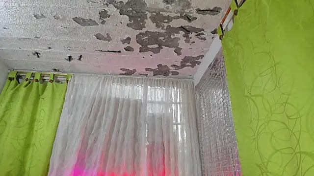 Megan Miles02 online show from 02.13.25