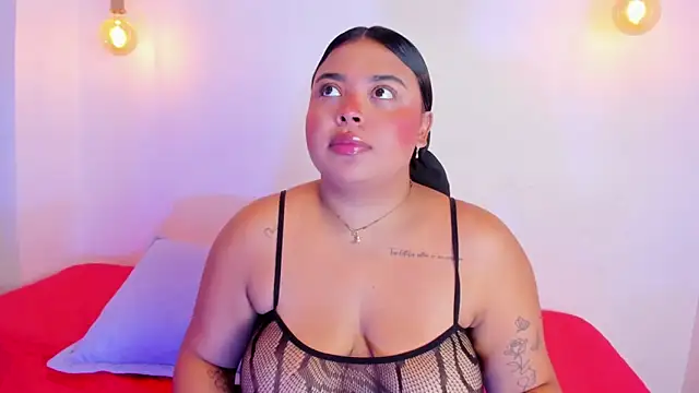 Emily cooper20 online show from 02.05.25