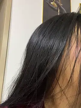 Emily cooper20 online show from 02.21.25